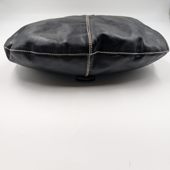 Luis Esteve Black Leather Hobo bag made in Spain. - Picture 5 of 13